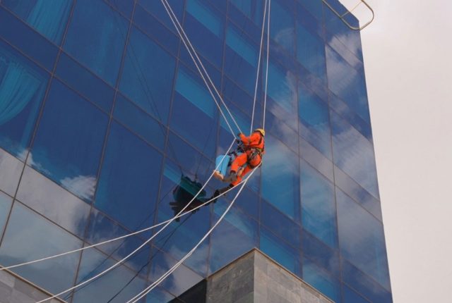 over head crane